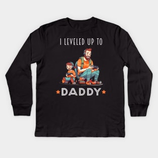 I Leveled Up To Daddy 2023 Promoted To Dad Kids Long Sleeve T-Shirt